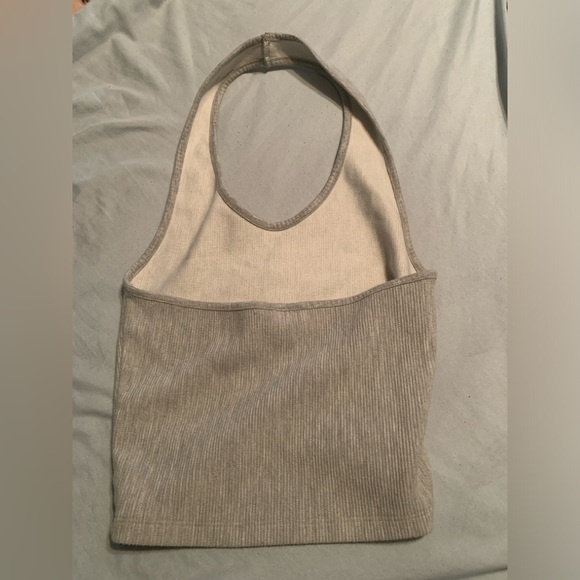 TOPSHOP HALTER TOP 14” PTP - Picture 3 of 4